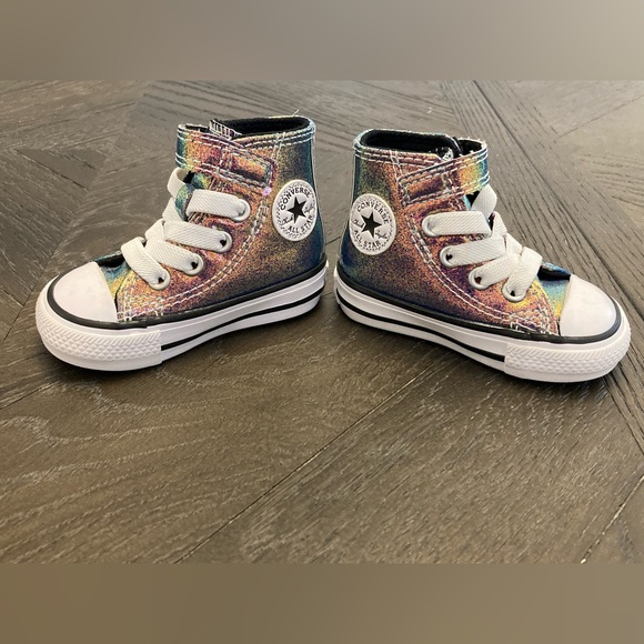 Baby Infant Converse Holographic Multicolor Slip On High Top Sneakers Size 2 - Picture 1 of 7